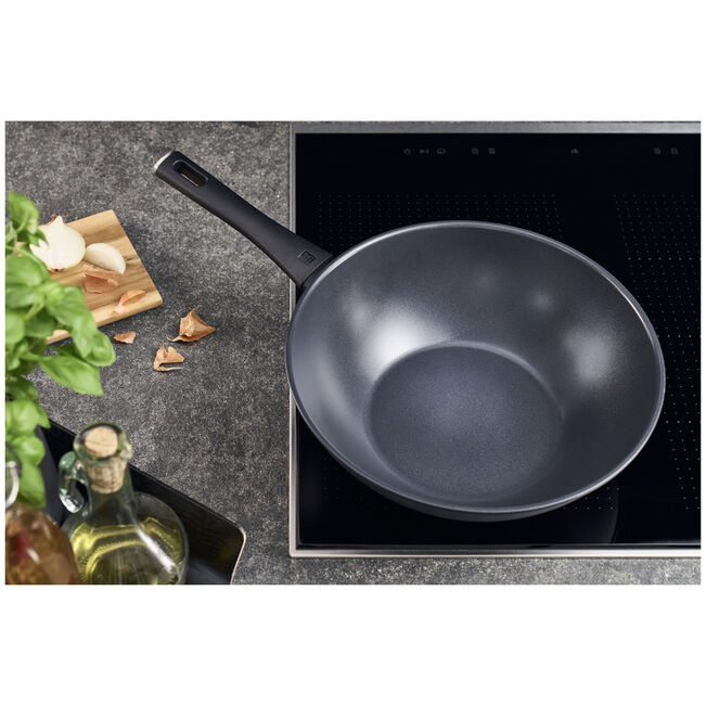 Zwilling Madura Plus Ceramic Wok 30cm