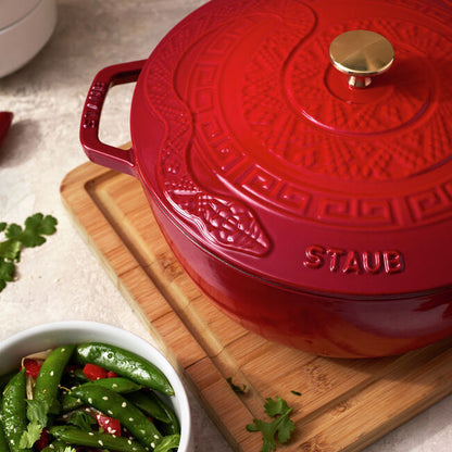 Staub La Cocotte 4.80L - Cherry w/ Snake Lid